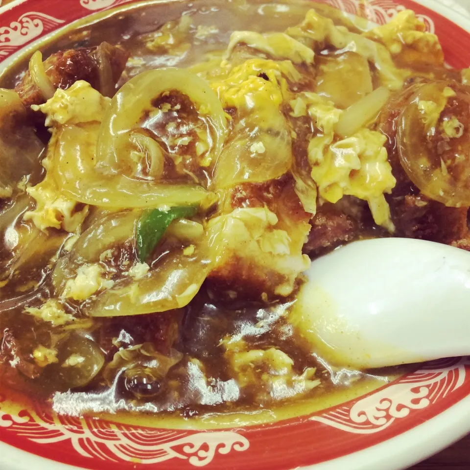 カツカレー丼|よこさんさん