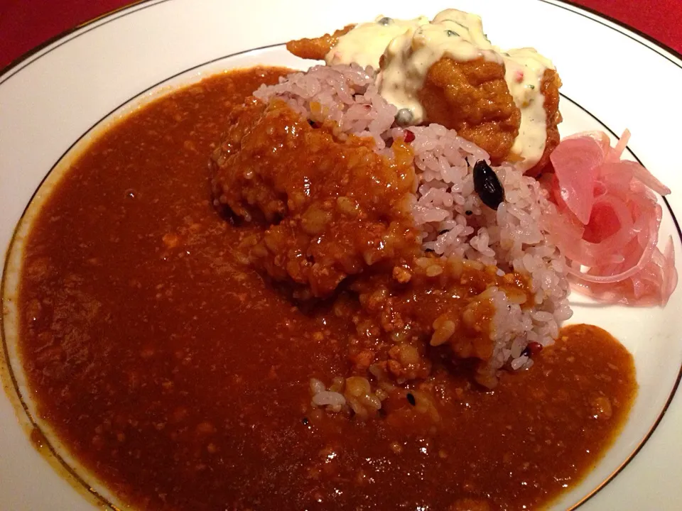 Snapdishの料理写真:五穀味鶏のチキン南蛮カレー|ハギーさん