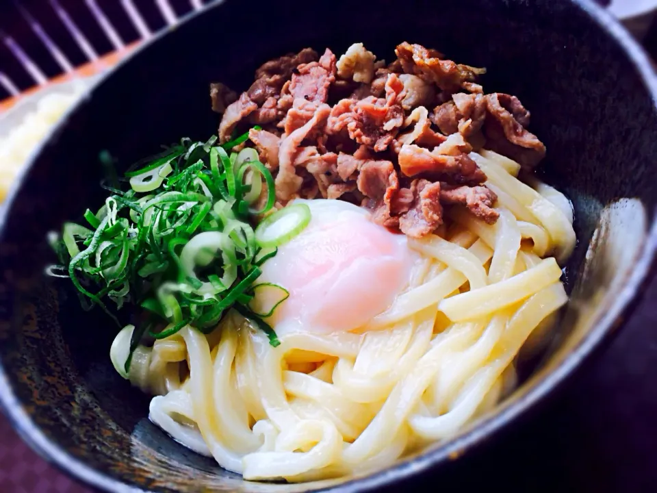 Snapdishの料理写真:温玉豚塩うどん|Ａｋａｒｉ♡さん