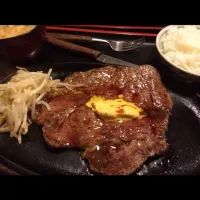 Snapdishの料理写真:29日『肉の日』にビックステーキ240gへTRY！完食(^^)v|またさんさん