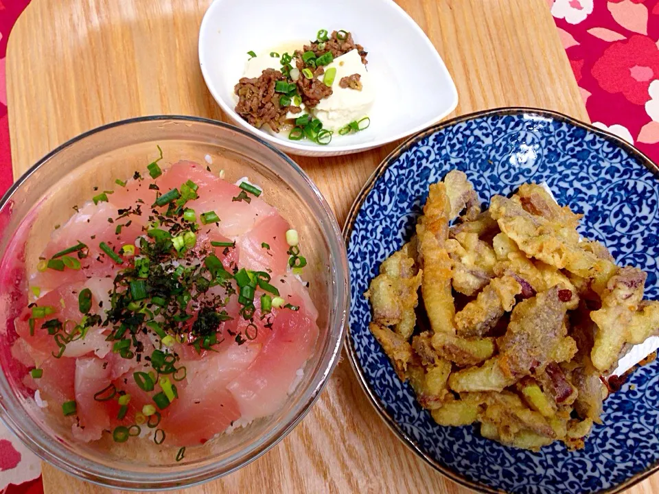 マグロ丼、みょうがの天ぷら、坦々冷奴✧*|Makiさん