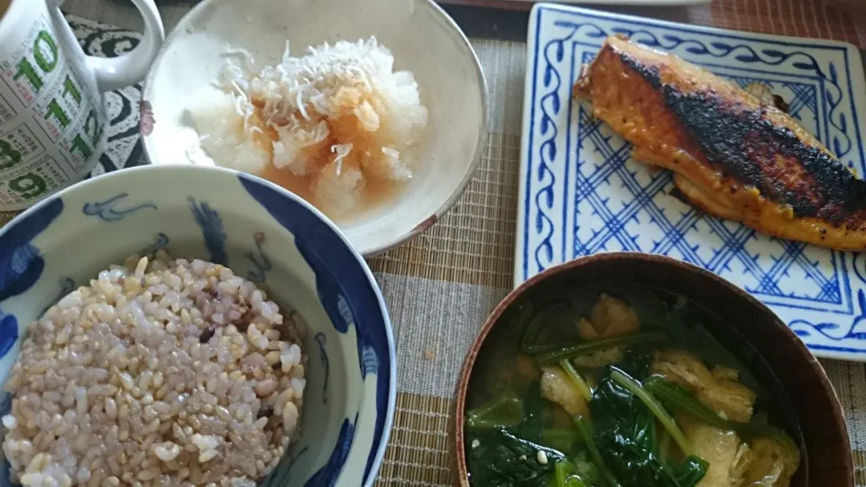 鯖の西京焼き＆しらすおろし＆小松菜の味噌汁|まぐろさん