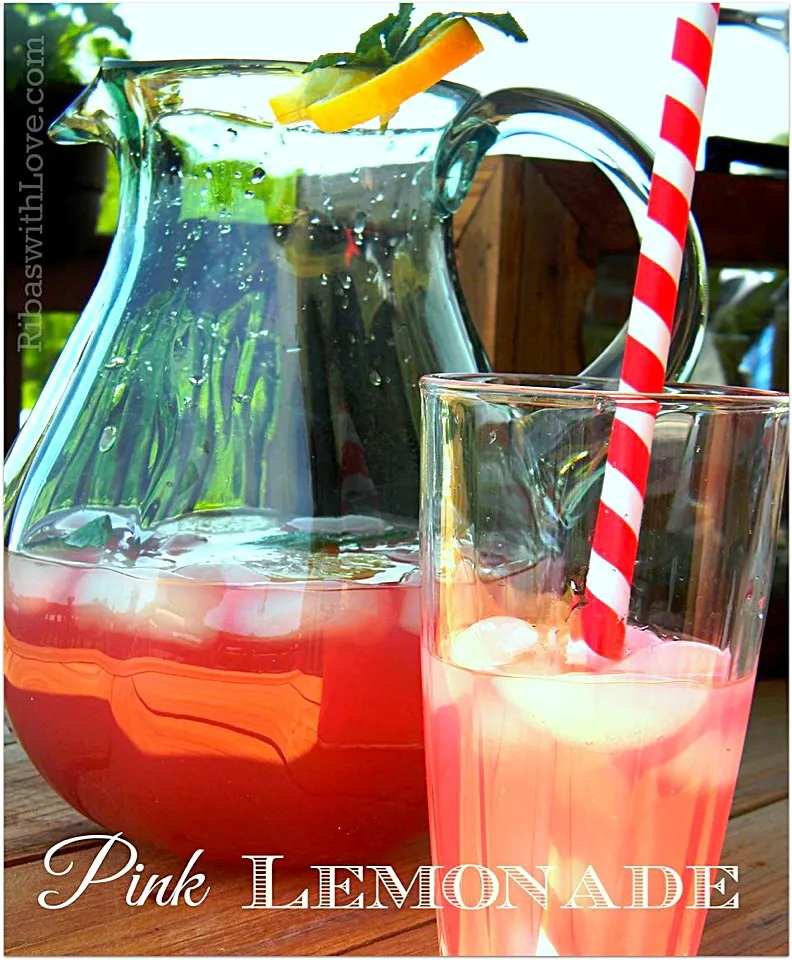 Pink Lemonade with mint leaves @ribaswithlove.com|Ribas with Loveさん