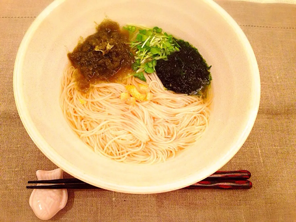 とろろ昆布の煮麺。|めぇさん