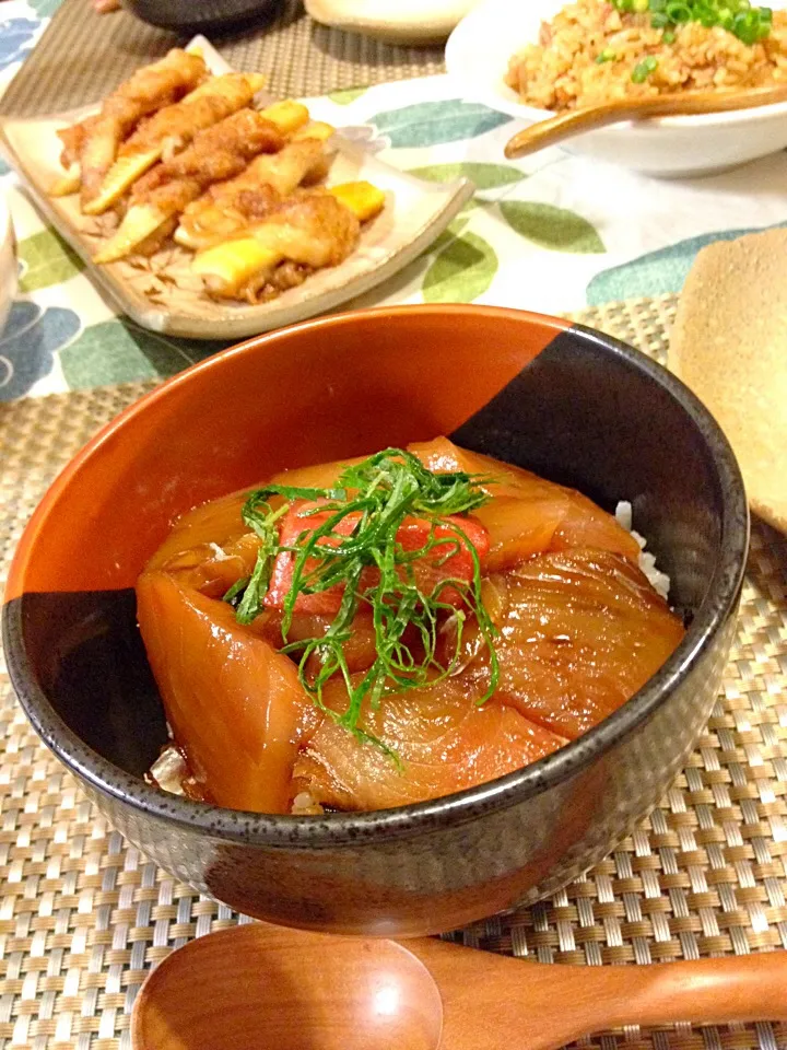 Snapdishの料理写真:マグロのづけ丼|amiさん