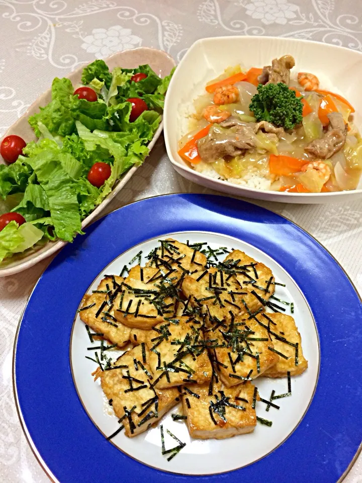 お豆腐の照り焼き、ちゃんぽん丼、サラダ|伊万里さん