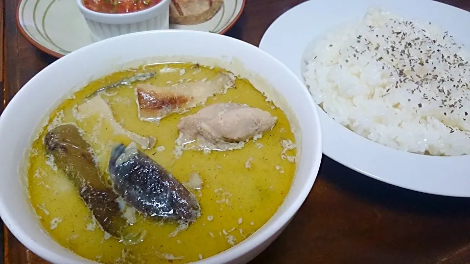 鶏肉と和ダシのグリーンカレー|大塩 貴弘さん