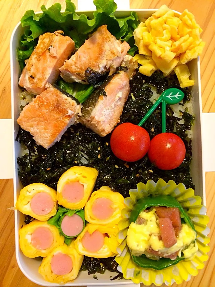 Snapdishの料理写真:6月3日 旦那さんのり弁当♡|Emam.さん