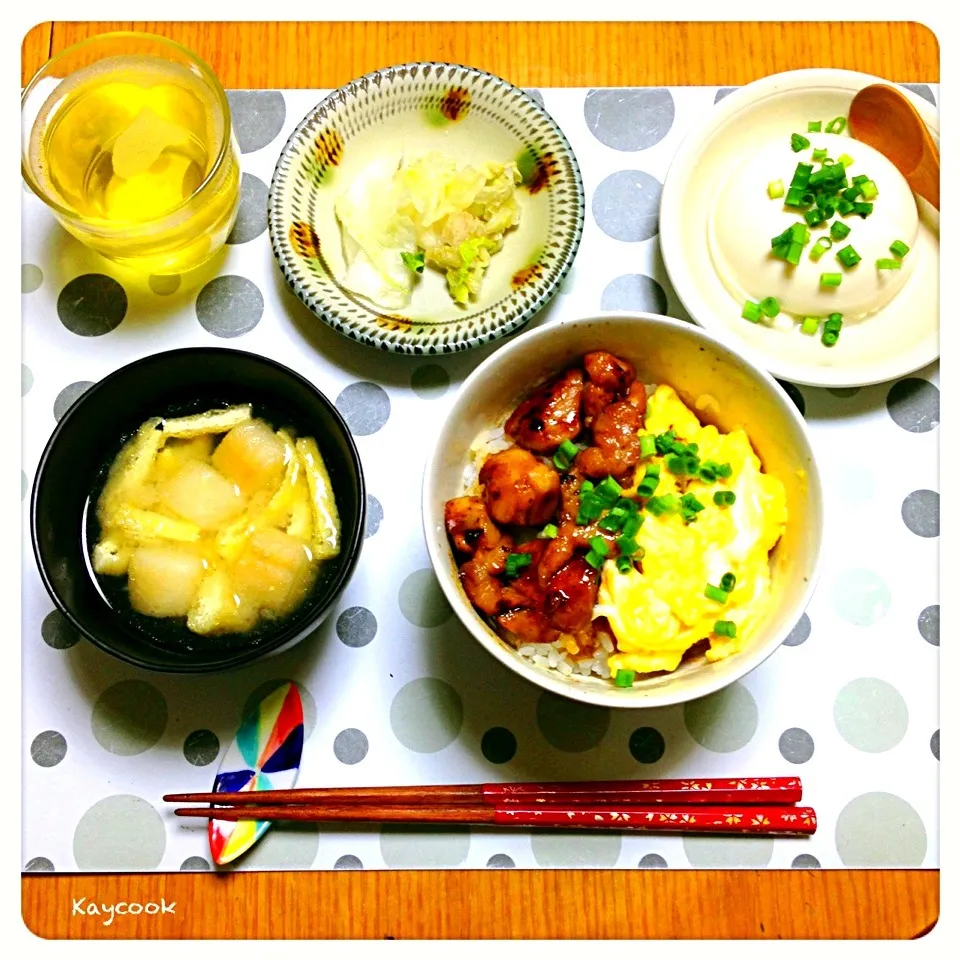 Snapdishの料理写真:夕飯は久しぶりに丼モノ、「焼き鳥丼」で🐾|Asahimaruさん