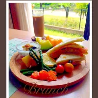 Snapdishの料理写真:えびとアボカドの                                         たまごホットサンド💓