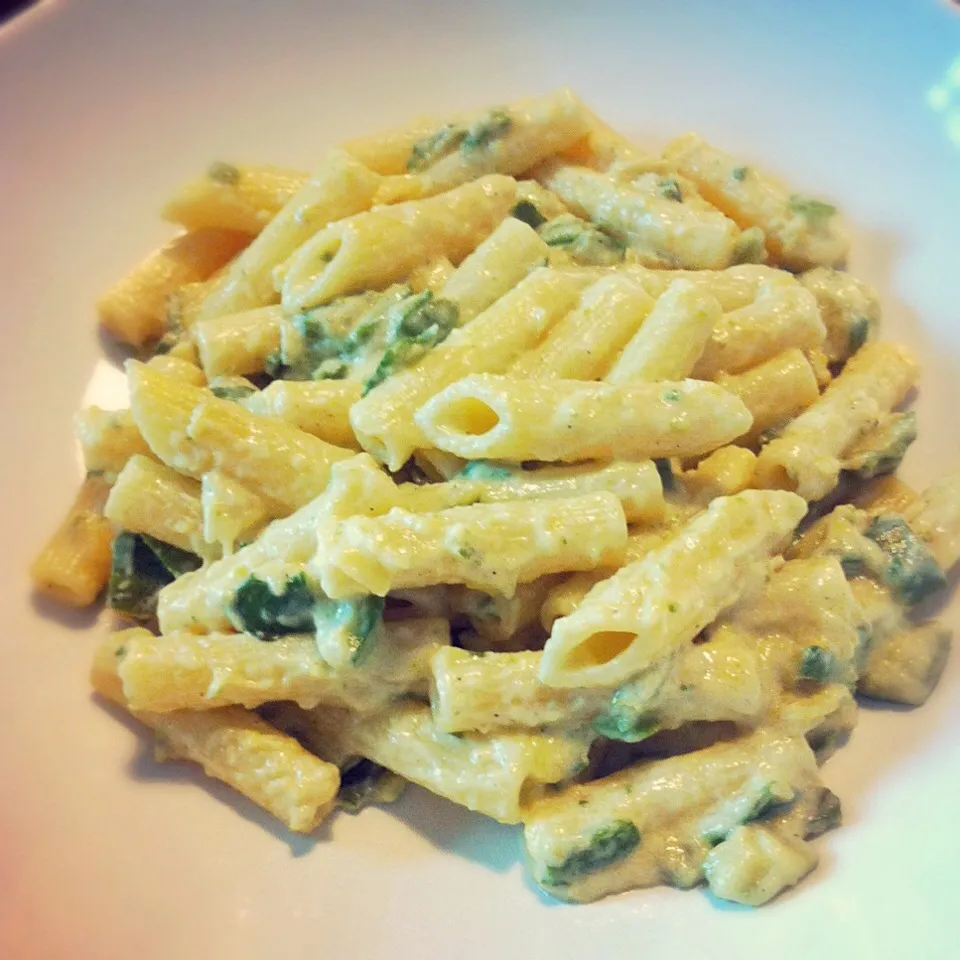 Zucchini white cheese pasta|Stefan Labuschagneさん