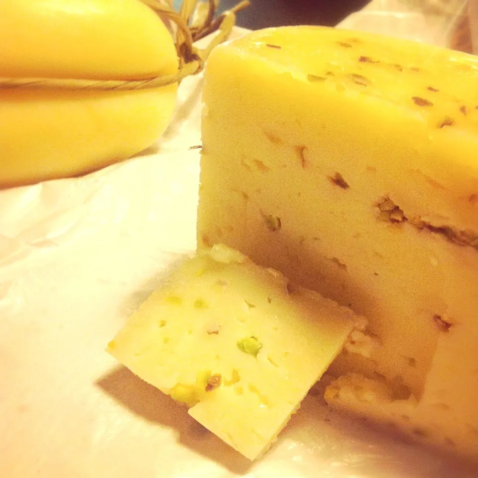 Snapdishの料理写真:Pistachio cheese & other local cheese|Stefan Labuschagneさん