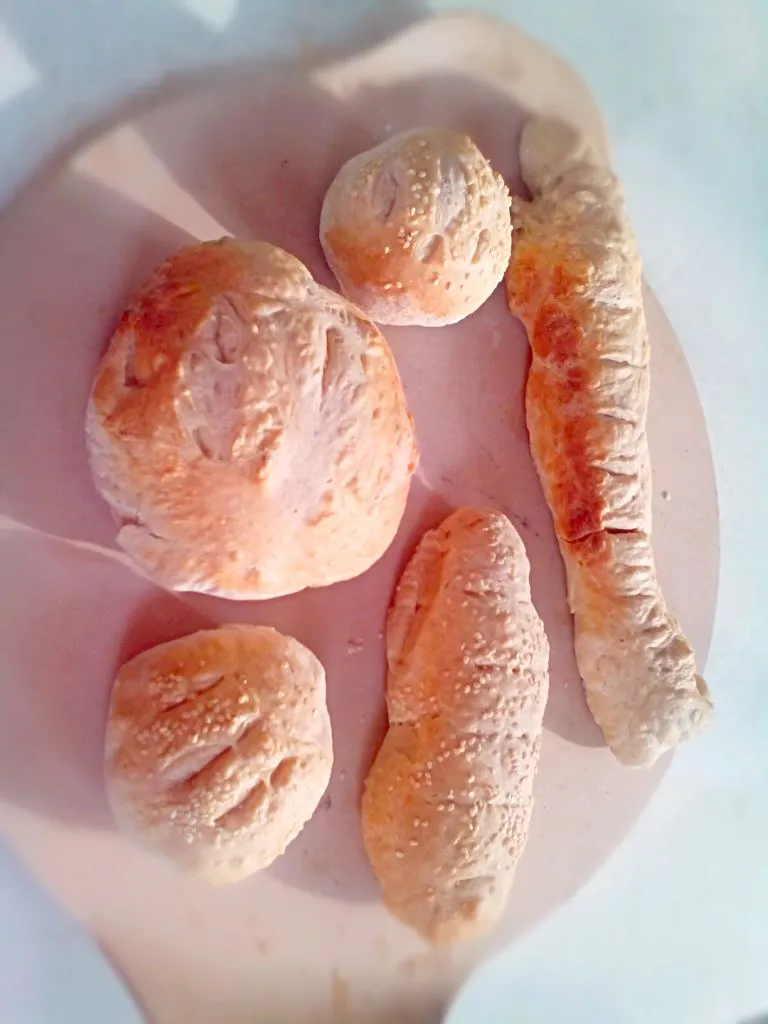 Smell so Good, Fresh Bread from Brick Oven|Yari Gonzálezさん