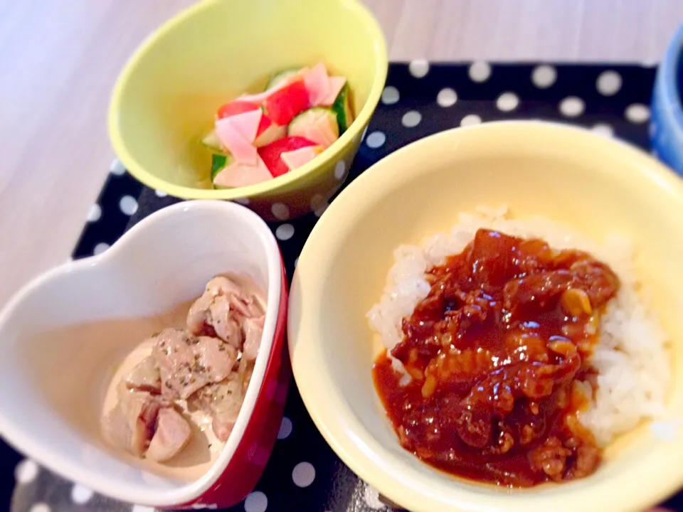 Snapdishの料理写真:鳥もも肉コンフィ ハヤシライス サラダ|きむらゆりかさん