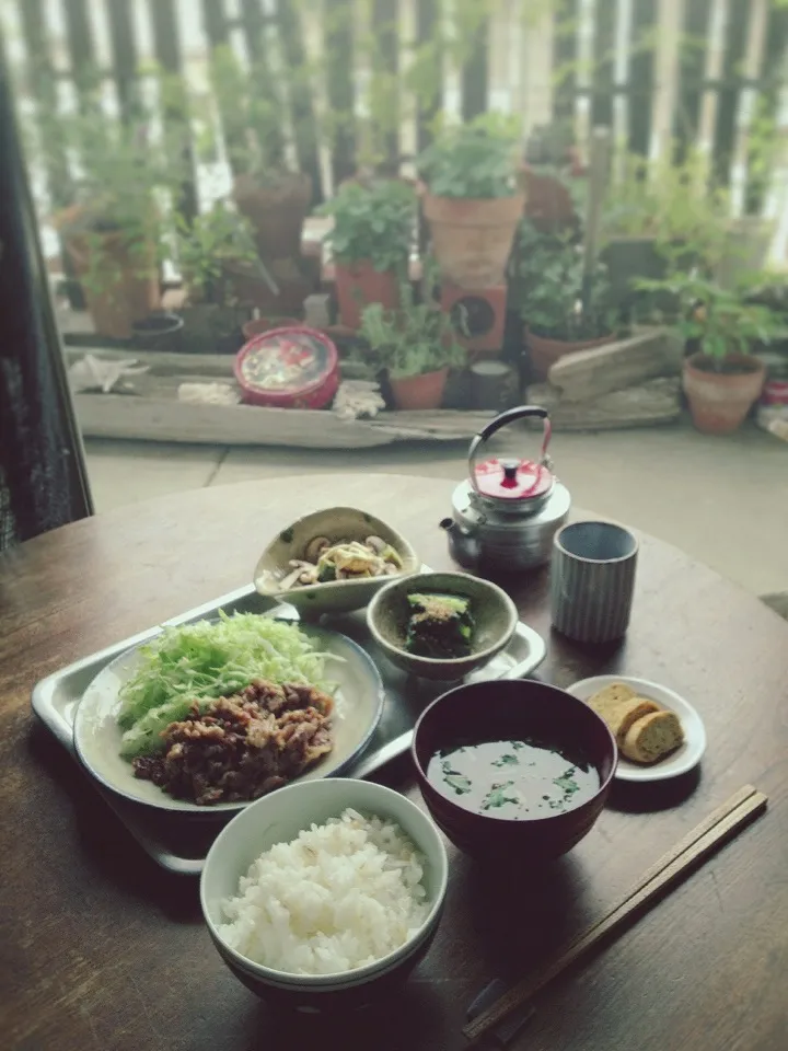 Snapdishの料理写真:“ 定食といったらこれっしよ 。”|おたんこ食堂  d□~°さん