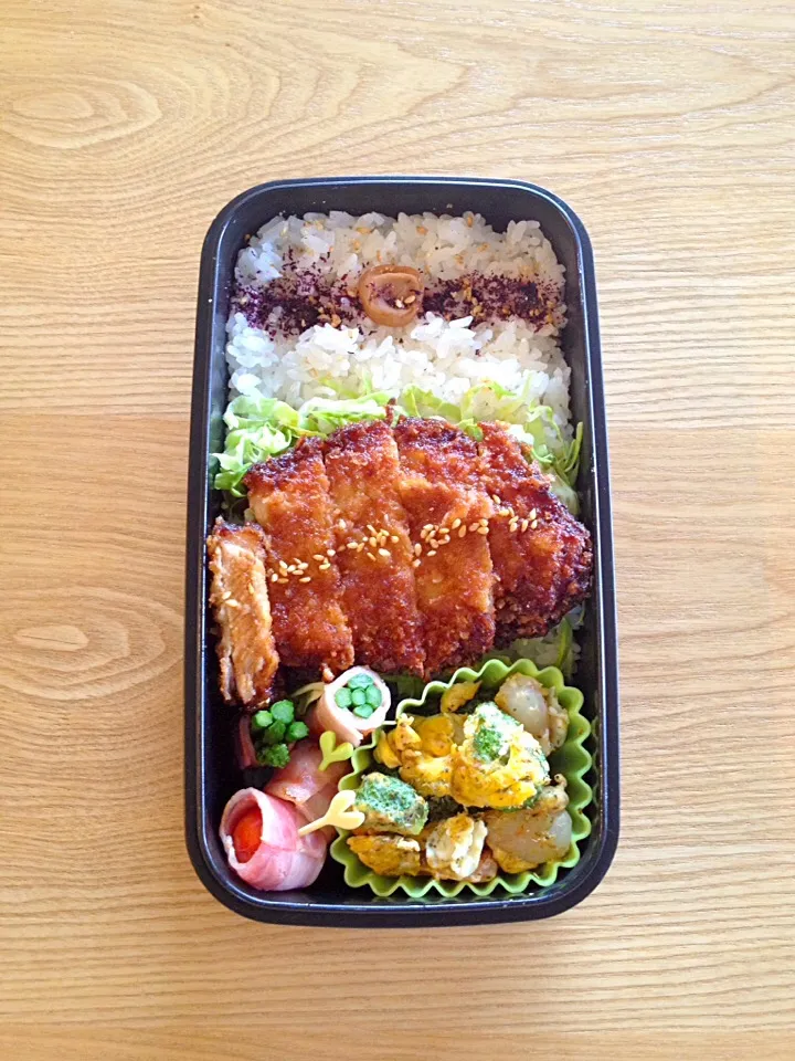 くみさんさんの料理 やっぱソースカツ丼でしょ(^^)＊弁当♪|hiromiさん