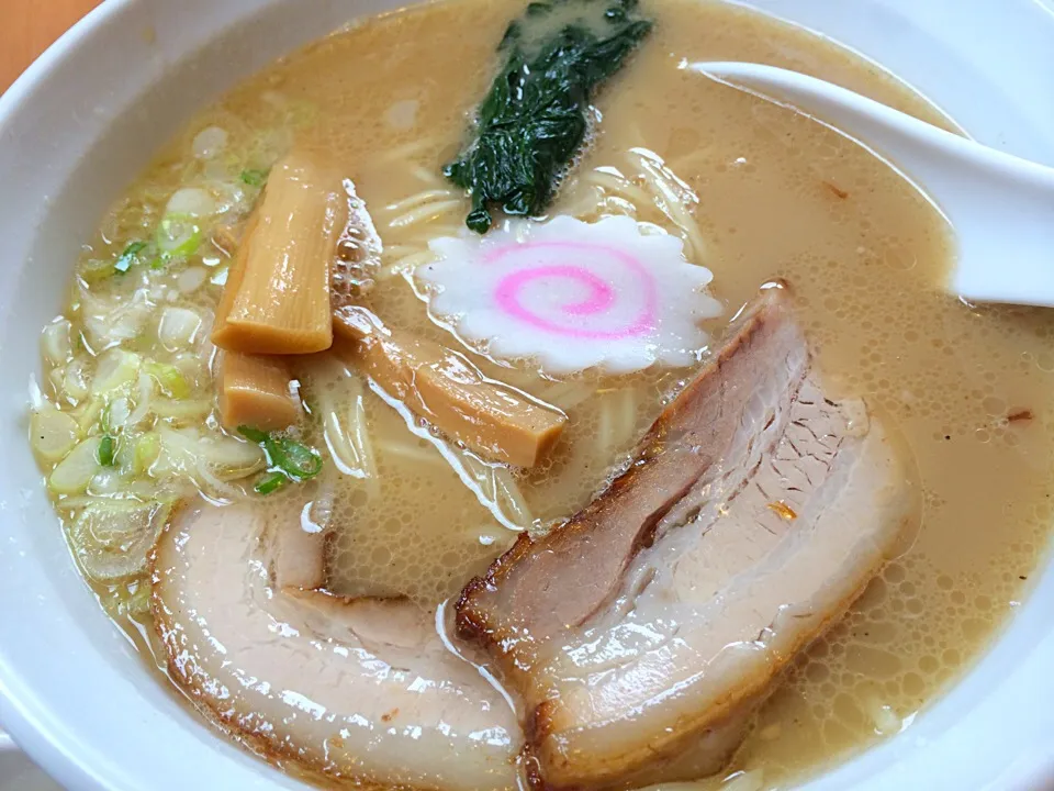 濃厚醤油ラーメン|くらんさん