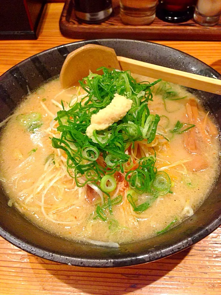 Green onion and ginger miso ramen|Kumigarさん