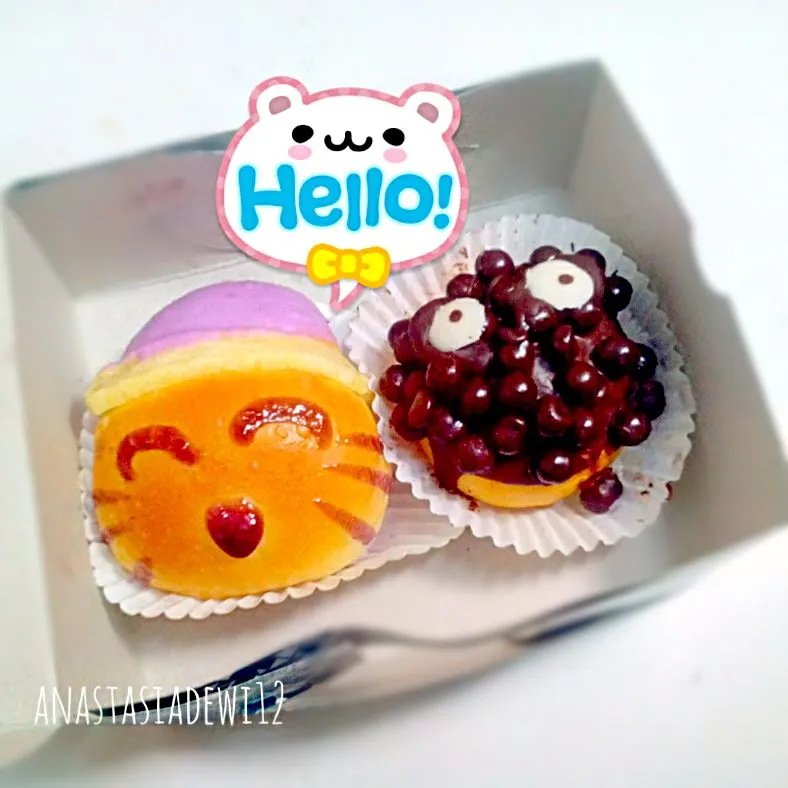 Snapdishの料理写真:Cute Smiley Mini Donuts.|Anastasia Dewiさん