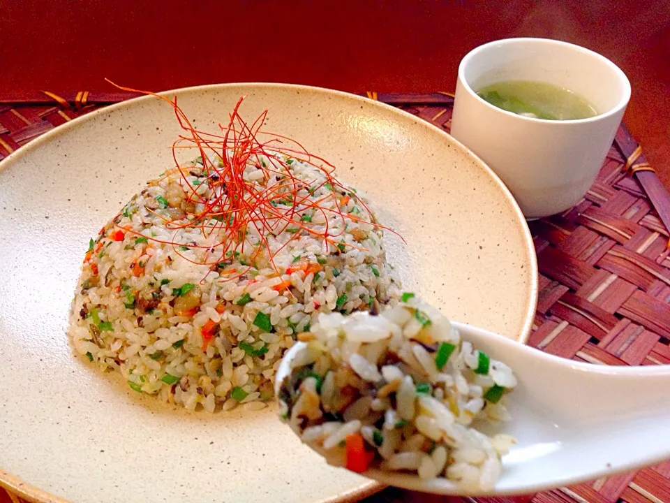 Fried rice w/five ingredients&vermicelli soup👋五目炒飯と春雨ｽｰﾌﾟ|🌈Ami🍻さん