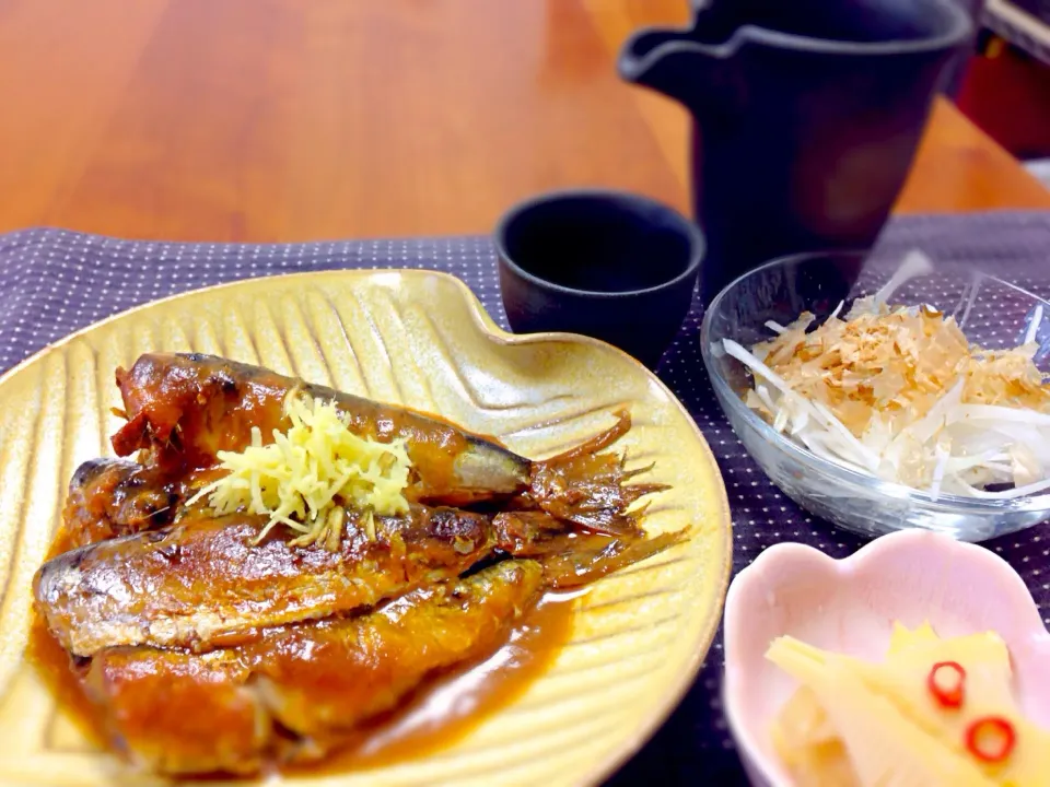 Snapdishの料理写真:イワシの味噌だき タケノコの酢漬け オニオンスライス|ともこさん