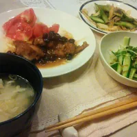 鶏肉とレーズンの赤ワイン煮定食|ぱせりさん