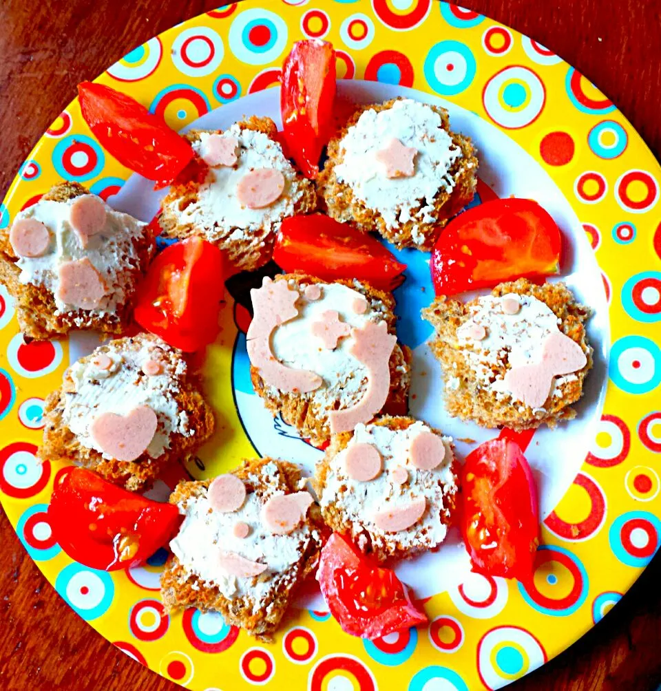 Second Bento Attempt for my toddler's breakfast|Biscuite Queenさん