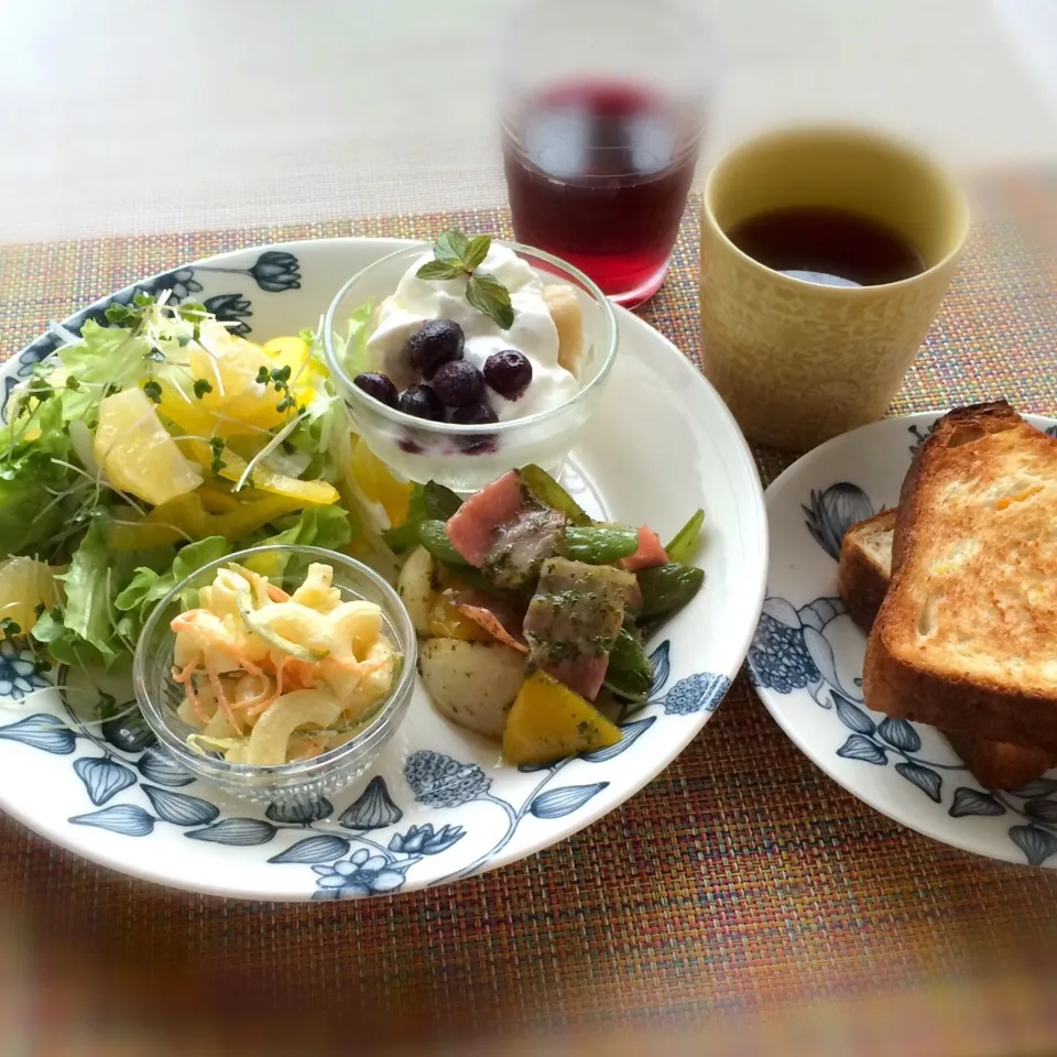 今日の朝ごはん|ぺんぎんさん