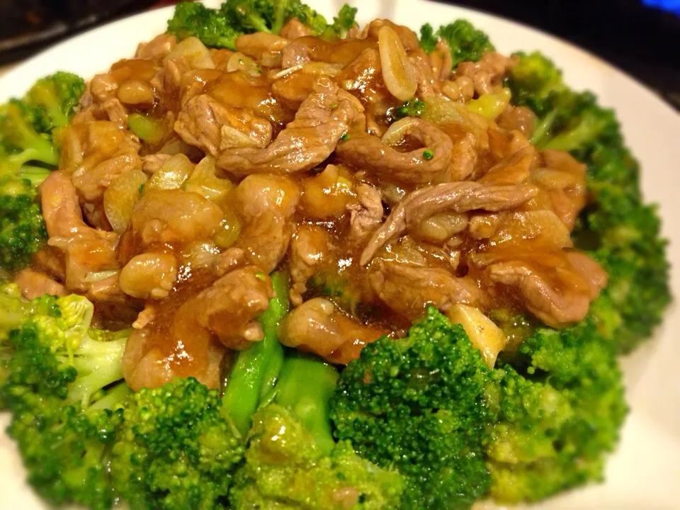 Beef brocolli|🌸ルビーかわな🌸さん