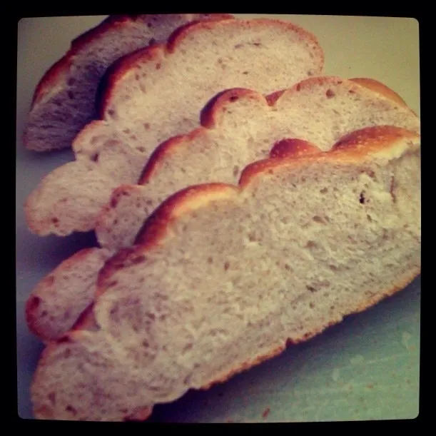 Homemade eight plaited bread|Carol Liさん