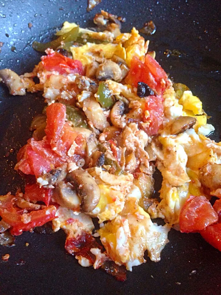 Mushroom, onion,bell pepper& tomato omlete|Ghazal Shakibさん