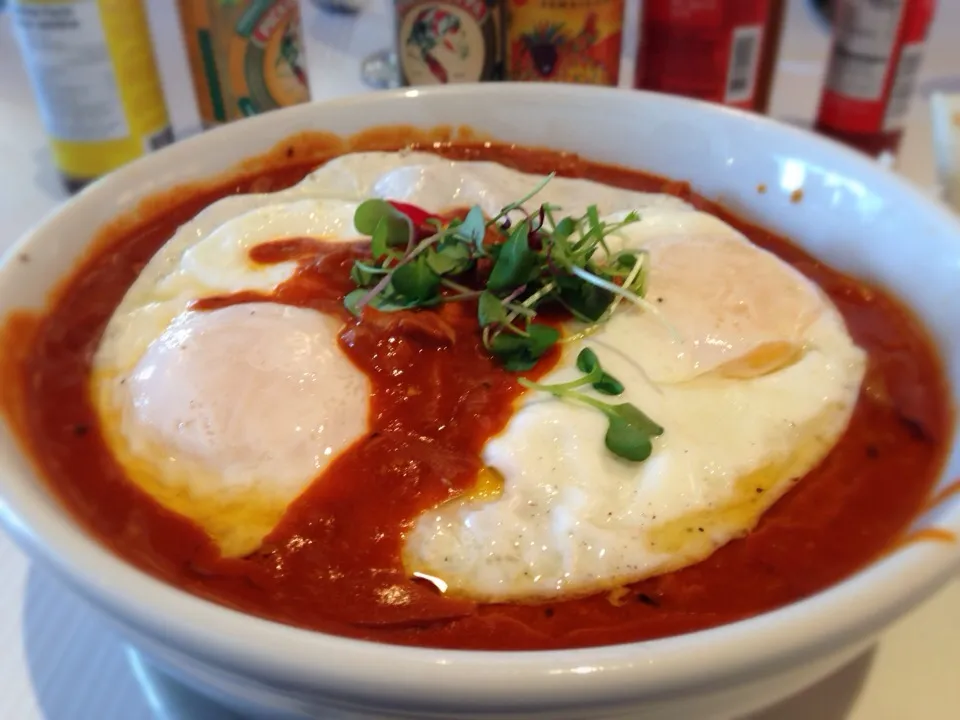 Snapdishの料理写真:New Mexican Pork Bowl with Eggs|robert flickerさん