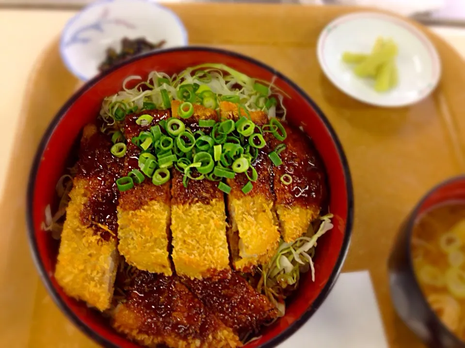 特製ソースカツ丼|佐藤光雪さん