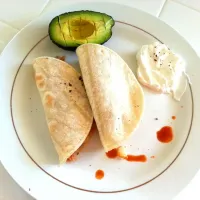 Chicken/Potatoe Tacos witha side of Avacado|Jackieさん