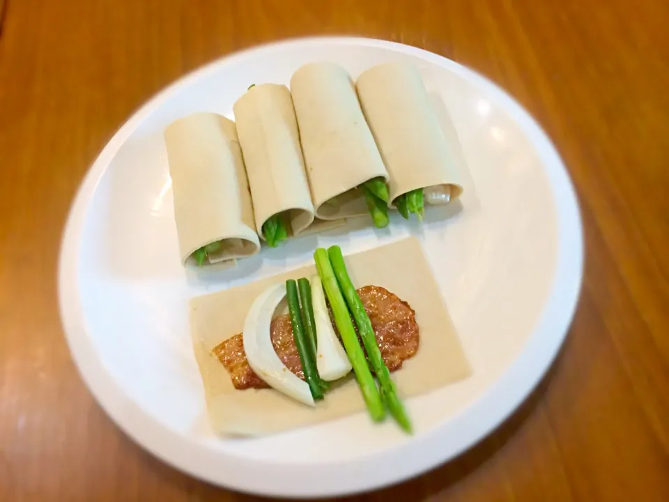 bean curd sheet spring roll/バイイエ豆腐の春巻き/ปอเปี๊ยะแผ่นเต้าหู้|SaSaさん