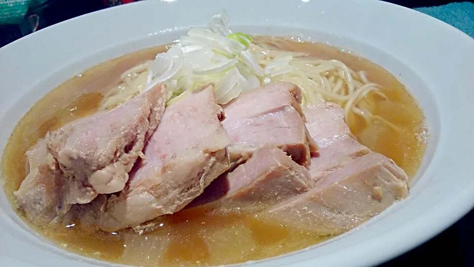 自家製麺 伊藤 銀座店の比内鶏肉そば(中) @東銀座|大脇さん