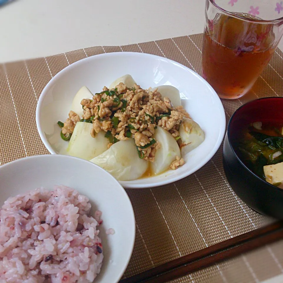 カブの鶏そぼろあんかけ|Yukaさん