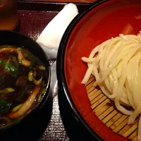 Snapdishの料理写真:鴨と九条ネギのつけうどん|vakitaさん