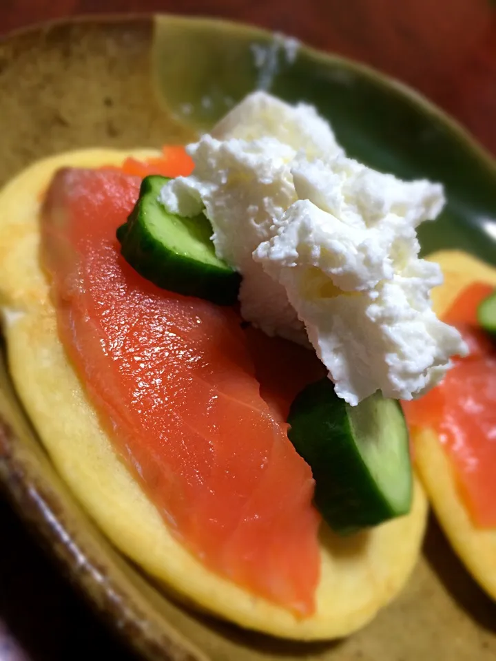 Snapdishの料理写真:Polenta pancake smoke salmon and cottage cheese on top;)|aястасияさん