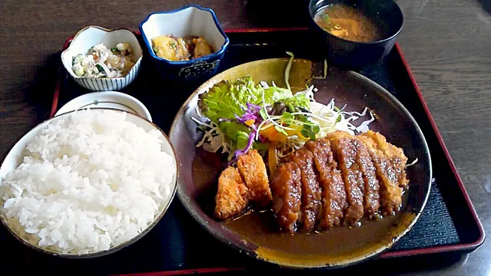 ロースとんかつ定食|Yuichi Sakaiさん