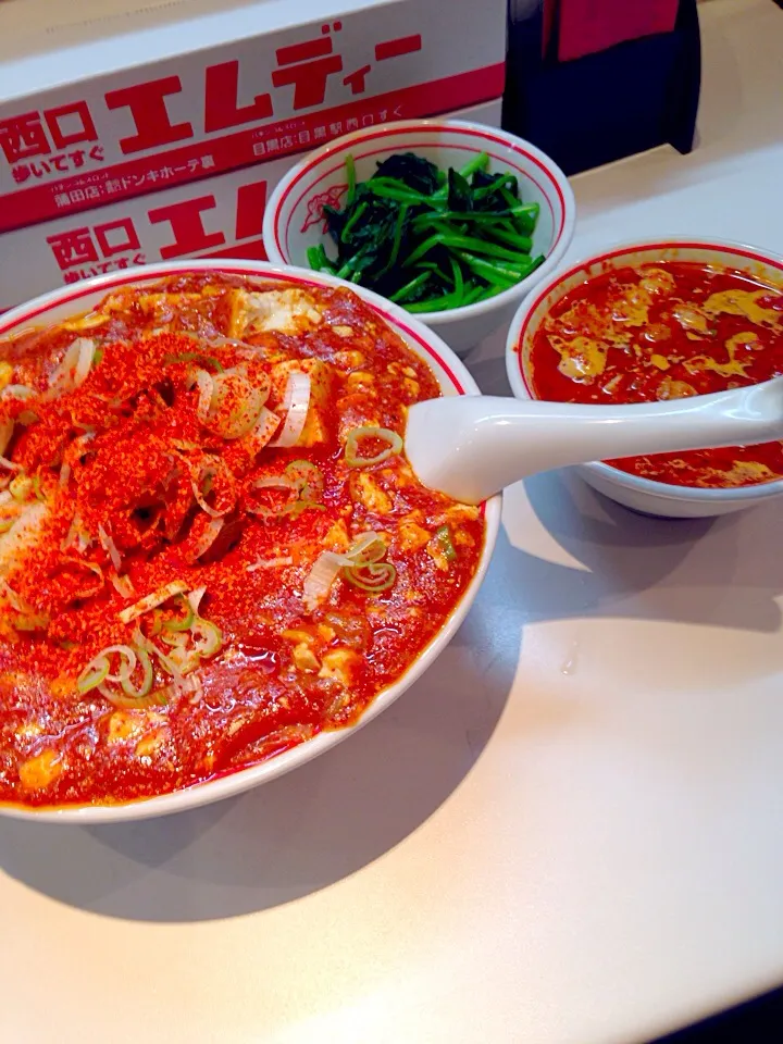 Snapdishの料理写真:樺太丼とプチ冷やし味噌スープにほうれん草トッピング。|中華蕎麦 銀時さん