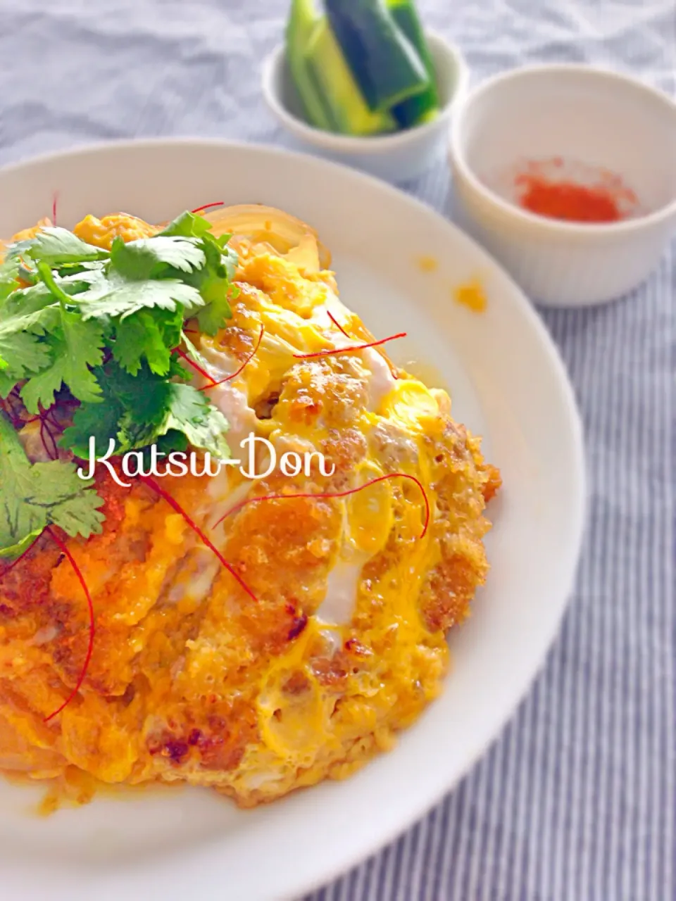 Snapdishの料理写真:カツ丼 今日のランチ 👭 Katsu-Don|thanksanさん