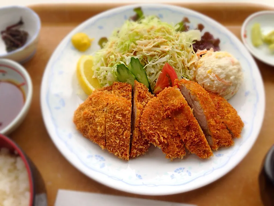 信州ポークのヒレカツ定食|佐藤光雪さん