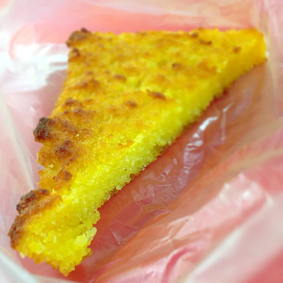 Snapdishの料理写真:Tapioca Kueh|willzさん