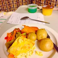 Snapdishの料理写真:Dinner in hospital lol|Juliaさん