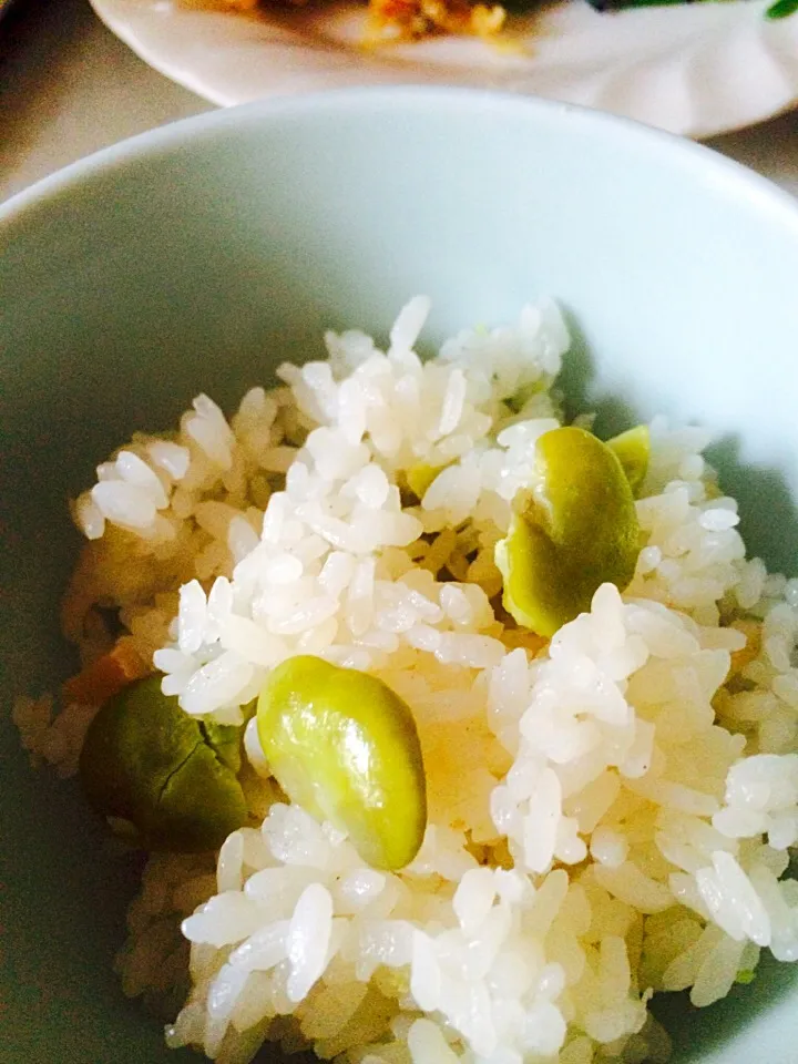 空豆富豪なので空豆ご飯。|りんさん