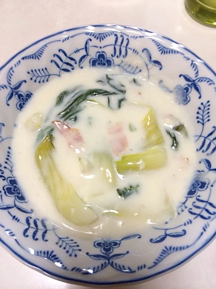 Snapdishの料理写真:青梗菜のクリーム煮|toshiさん