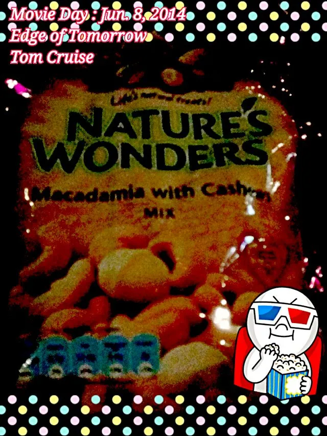 🎥Movie time: Munching Macademia & Cashew Nuts
"D-Box Seats"🎬🎥|🌷lynnlicious🌷さん