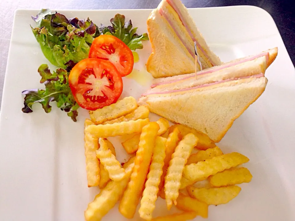 Ham&cheese Sandwich  @samui steak|Ploy PNさん