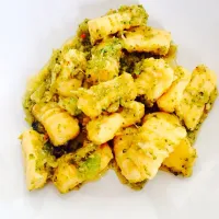 gnocchi con broccoli tritati acciughe e pecorino|antonio scottoさん